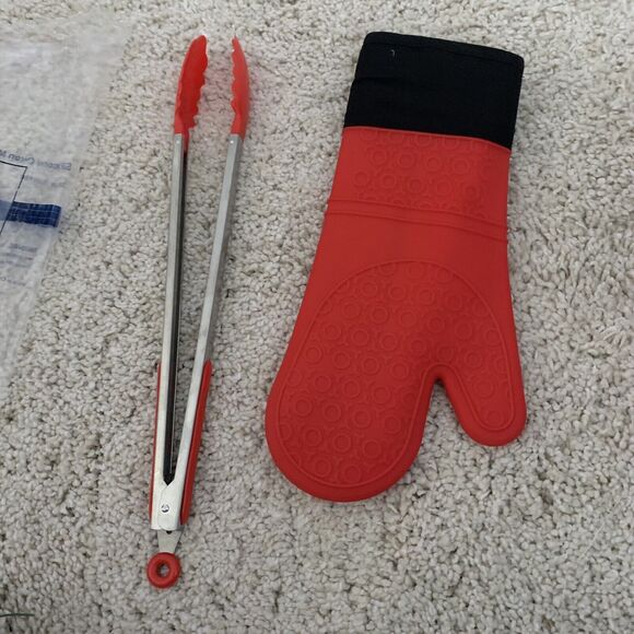 Smart Home Silicone Oven Mitt With Large Tong Set RED New - Picture 3 of 3